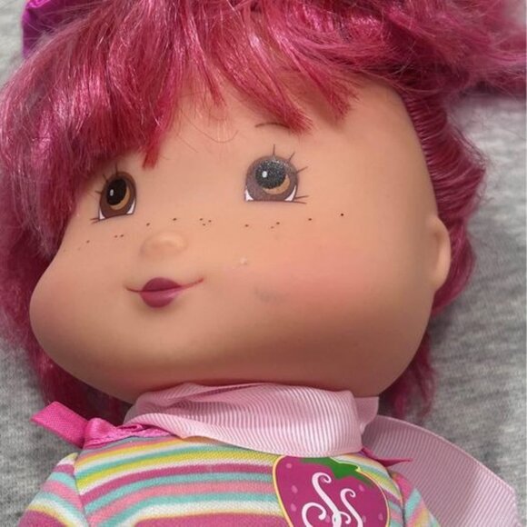 Strawberry Shortcake Playmates Play Date Pals Scented Hair Doll - Picture 2 of 10